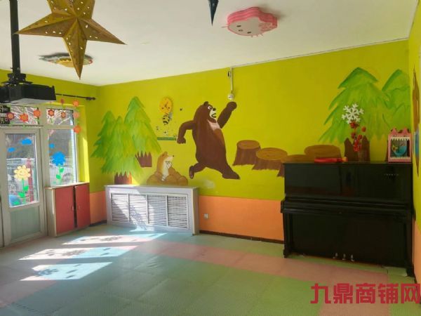 ������ѵ����ת�ã��Լ۱ȳ��ߣ�ʵ��ͼƬ