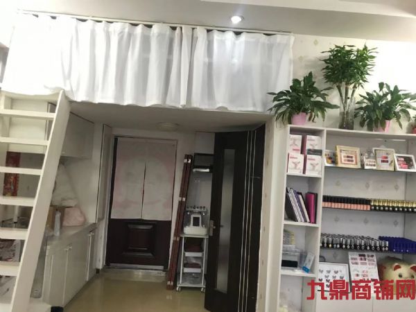 �������׵�ת��ʵ��ͼƬ