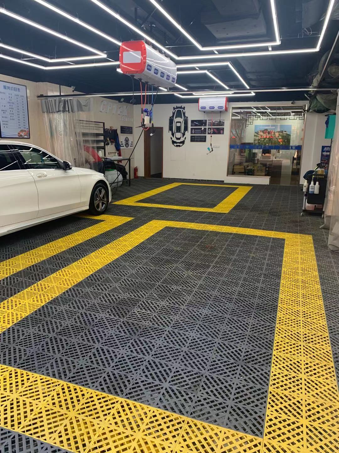 ��װ����������ת��ʵ��ͼƬ