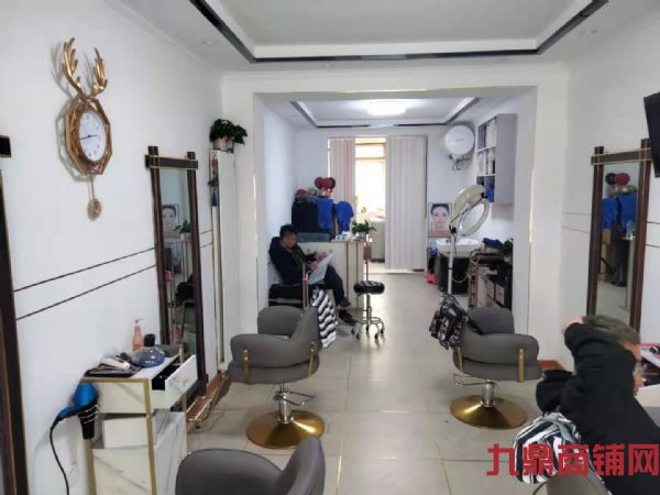 ��һ·�ڽ�����ת��ʵ��ͼƬ