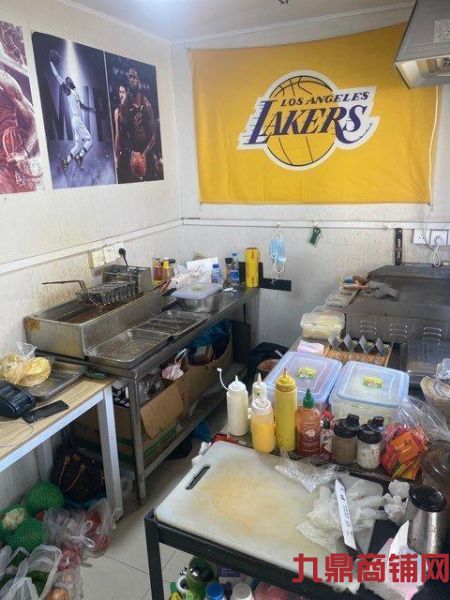 һ�����ڲ���̨�������¥�ɵ��ⷿʵ��ͼƬ