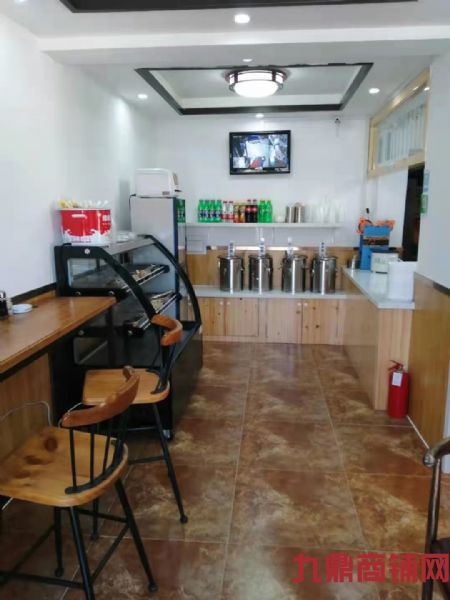 ɳ�ӿ����˹����ٽ�����������͵꼪��ʵ��ͼƬ