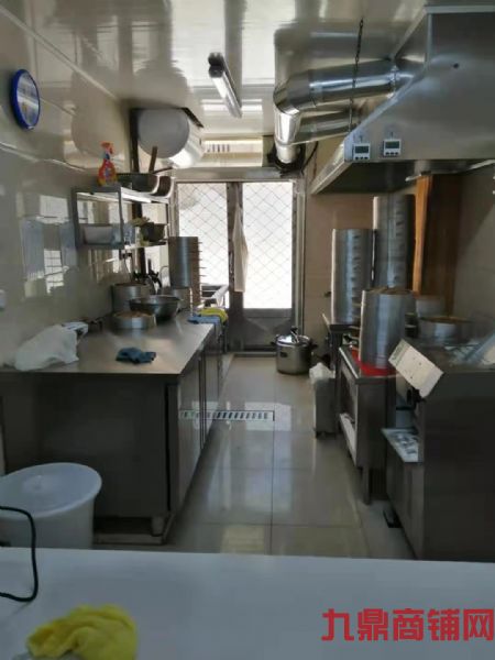 ɳ�ӿ����˹����ٽ�����������͵꼪��ʵ��ͼƬ