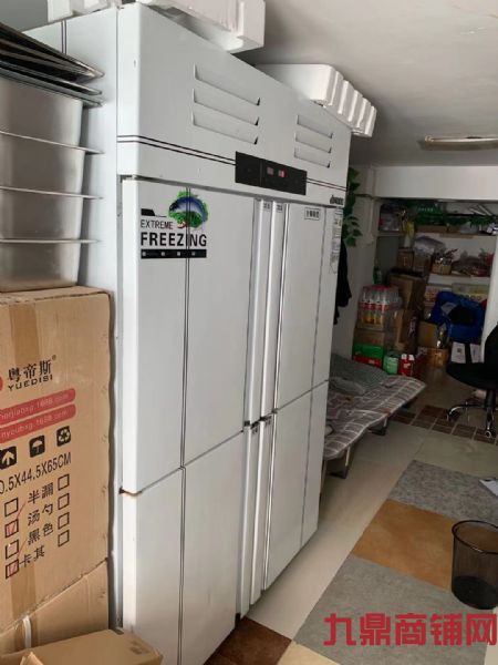 ���������ת��ʵ��ͼƬ