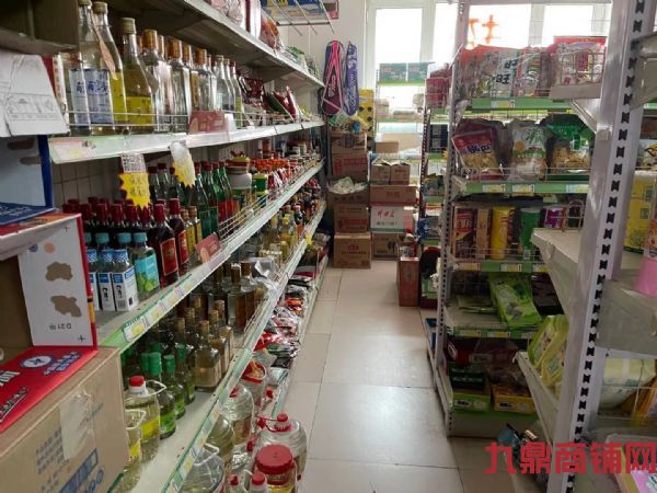 ������ʮ�ﱤ�ֵ�ѧ���оӳ���ת�� ʵ��ͼƬ