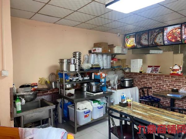 �ٽֵ���ת��ʵ��ͼƬ