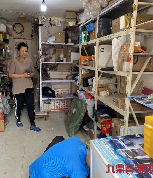 ת��С��ɽ������è��վʵ��ͼƬ