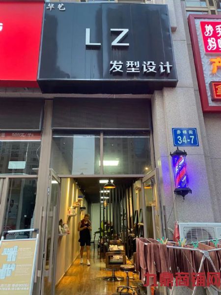 �ϵ�ת�ã��������󣬻�ͷ�Ͷ�ʵ��ͼƬ