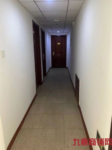 ������ɽ������������⡢û��ת�÷�ʵ��ͼƬ