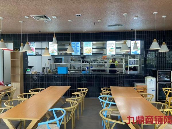 ����԰����ת��ʵ��ͼƬ