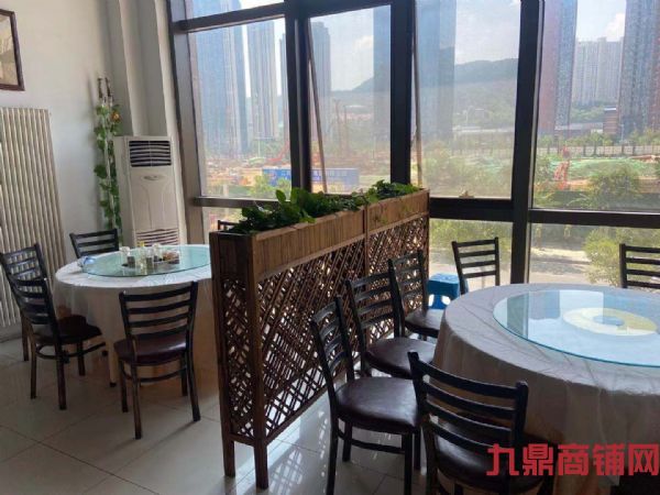 ��������ܺ� �����������ת��ʵ��ͼƬ