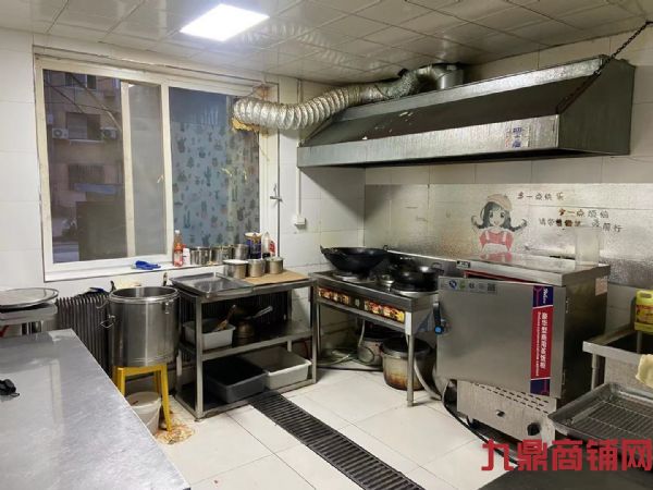 �ٽֲ���С�Ե�ת��ʵ��ͼƬ