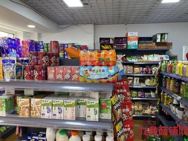 ����������С�����м���վһ��ת��ʵ��ͼƬ