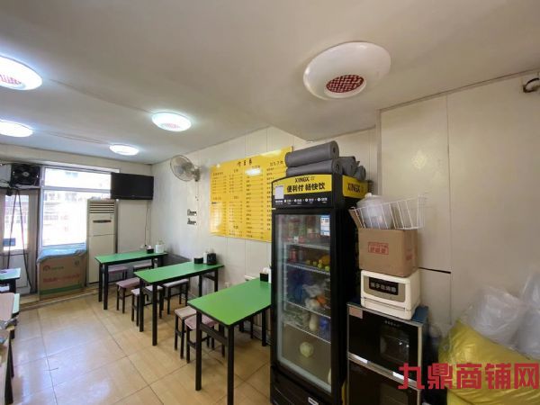 �������ٽ����̣���������¡�Σ�����2����ʵ��ͼƬ