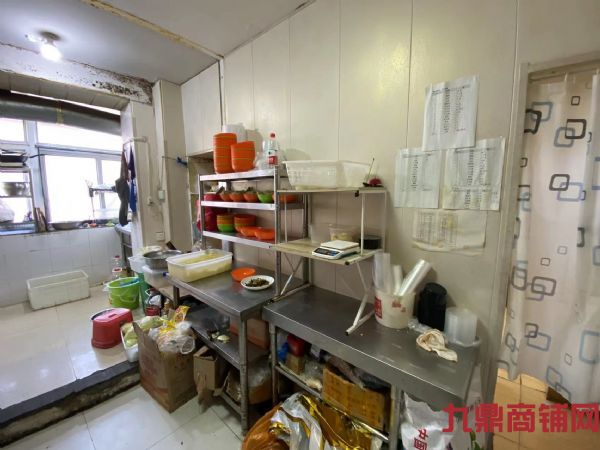 �������ٽ����̣���������¡�Σ�����2����ʵ��ͼƬ