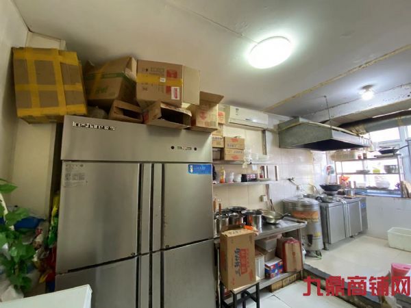 �������ٽ����̣���������¡�Σ�����2����ʵ��ͼƬ