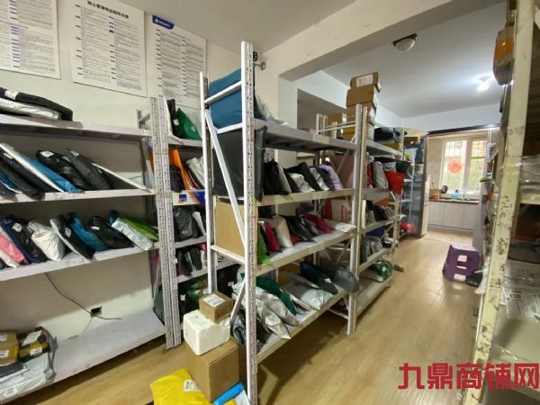 ���������ϲ��ݳ���ʵ��ͼƬ