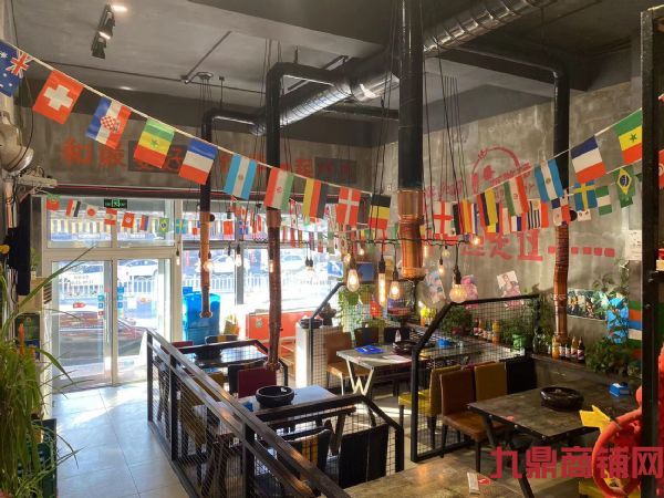 ɽ��·��Ӫ���ٽ�����ת��ʵ��ͼƬ