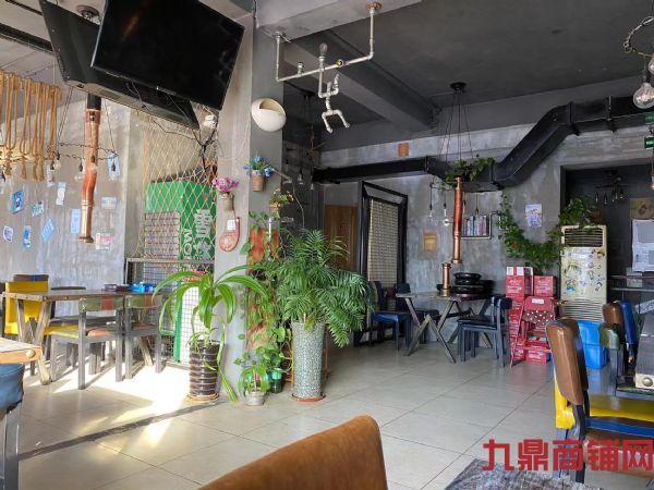 ɽ��·��Ӫ���ٽ�����ת��ʵ��ͼƬ