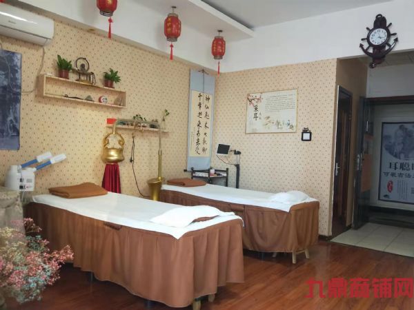 ����·�����������������ҳ���ʵ��ͼƬ