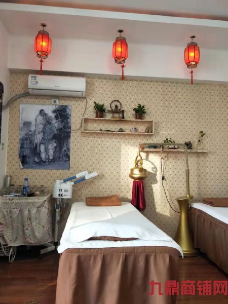 ����·�����������������ҳ���ʵ��ͼƬ