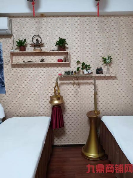 ����·�����������������ҳ���ʵ��ͼƬ