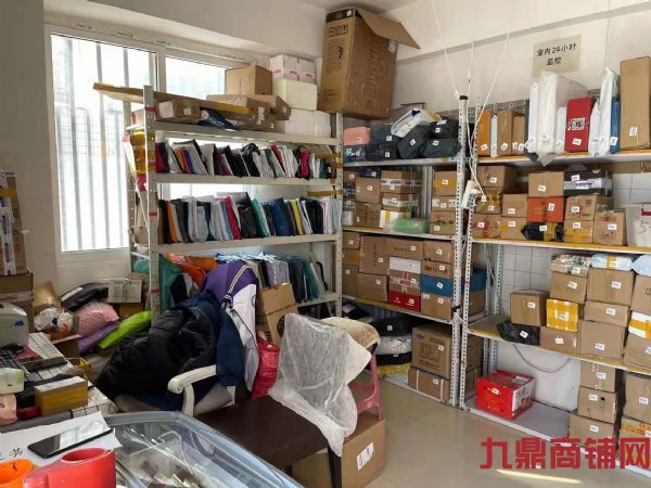 Ȫˮ������Է��ϲ��ݳ���ת��ʵ��ͼƬ