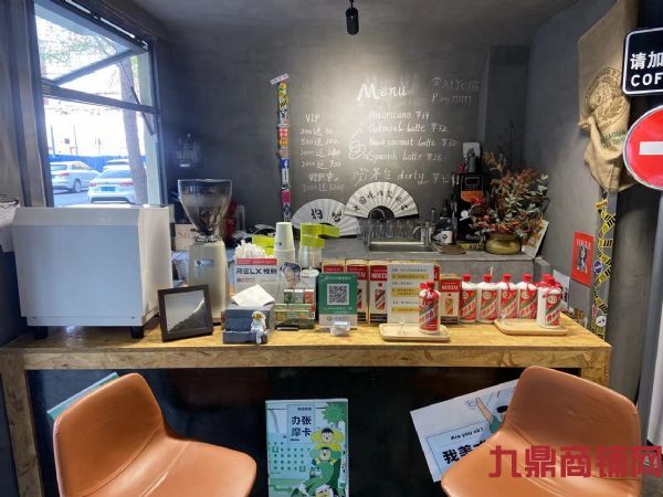 �µ�װ��.���־�Ӫҵʵ��ͼƬ