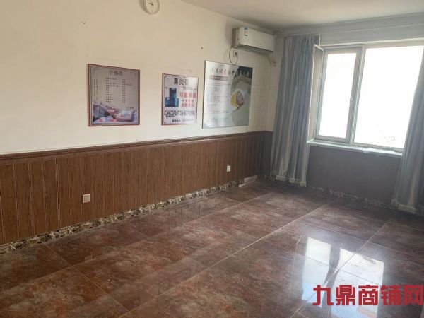 ���ݽ��·�ٽ�����ת�ã�ʵ��ͼƬ