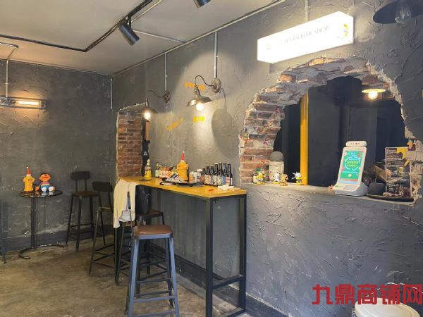 ��ɽ���߽�����ֵ���ת��ʵ��ͼƬ