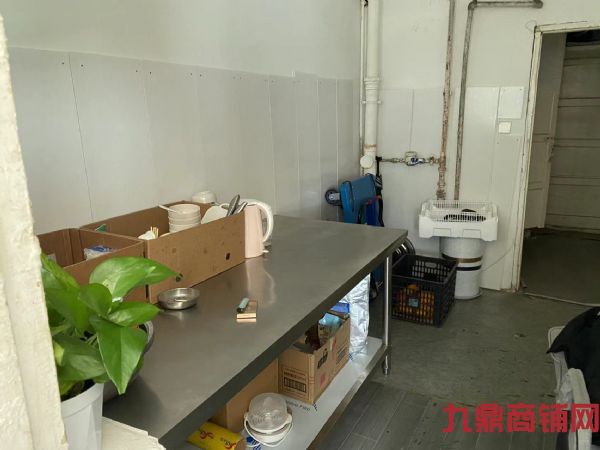 ����·ˮ����ת��ʵ��ͼƬ