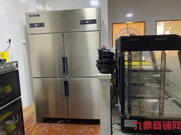 �ٽ���¼԰��������Χ���ж�Ҵ���д��¥��ѧУ���̳�ʵ��ͼƬ