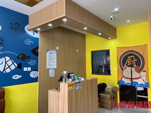 �ٽ���¼԰��������Χ���ж�Ҵ���д��¥��ѧУ���̳�ʵ��ͼƬ