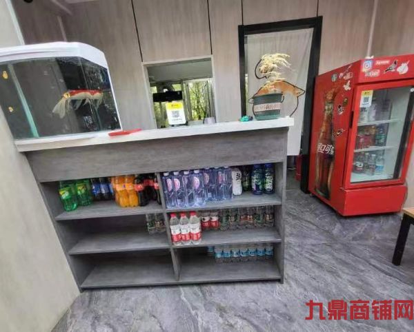 �������Ļ�С����ҵ��С�ԣ�����ת��ʵ��ͼƬ