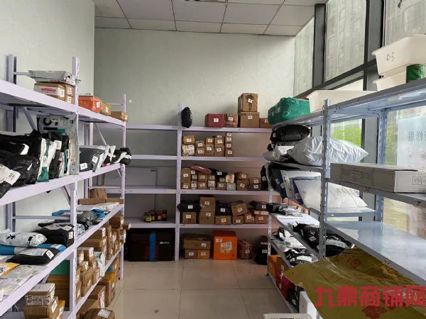 �������Ļ�԰��վת��ʵ��ͼƬ