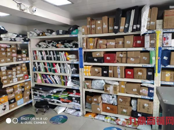 ��������ɽ���ϴ�Ƭ��ת��ʵ��ͼƬ