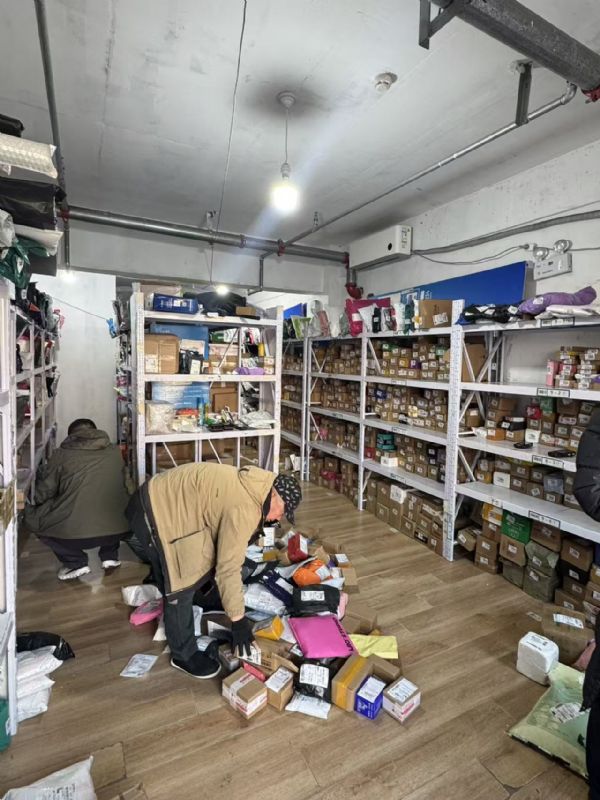 �����³Ǹ�������ת�ã�ʵ��ͼƬ