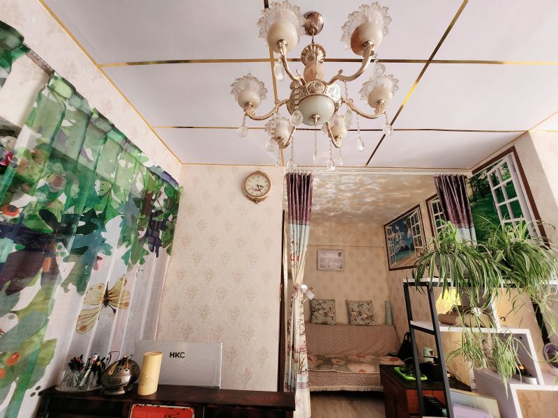 2��ͼ�ת�ã����Ϲ㳡�б����þ�װ��������ת�ã��ɼ��ʵ��ͼƬ