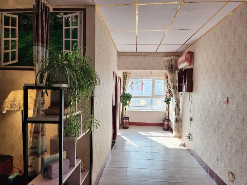 2��ͼ�ת�ã����Ϲ㳡�б����þ�װ��������ת�ã��ɼ��ʵ��ͼƬ