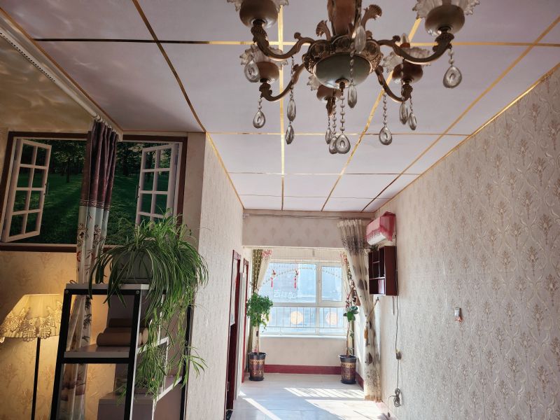 2��ͼ�ת�ã����Ϲ㳡�б����þ�װ��������ת�ã��ɼ��ʵ��ͼƬ