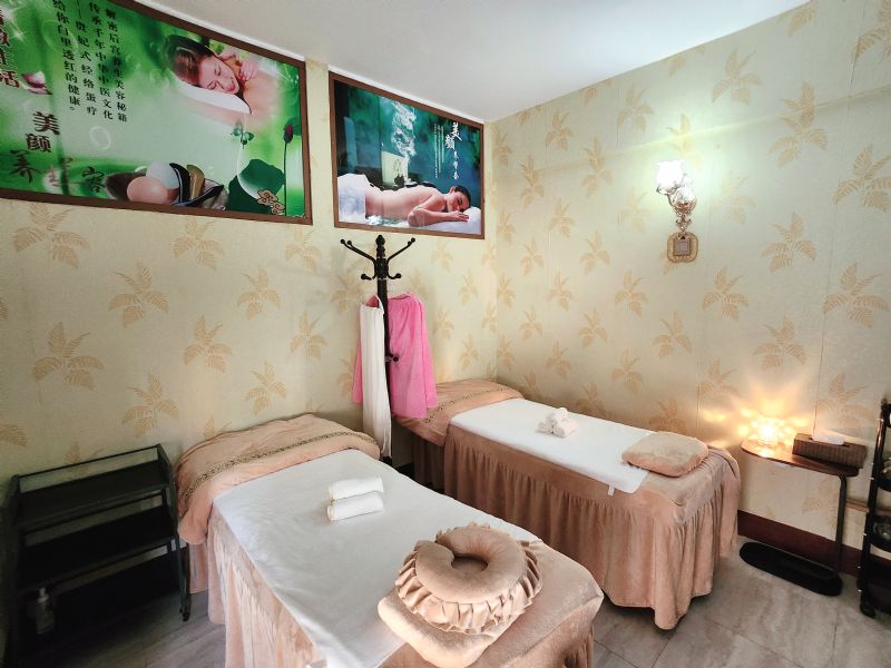 2��ͼ�ת�ã����Ϲ㳡�б����þ�װ��������ת�ã��ɼ��ʵ��ͼƬ