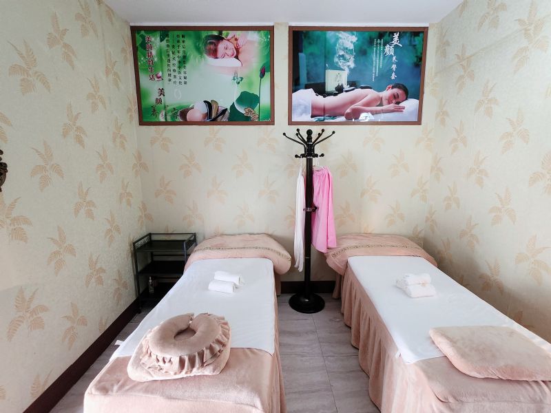 2��ͼ�ת�ã����Ϲ㳡�б����þ�װ��������ת�ã��ɼ��ʵ��ͼƬ